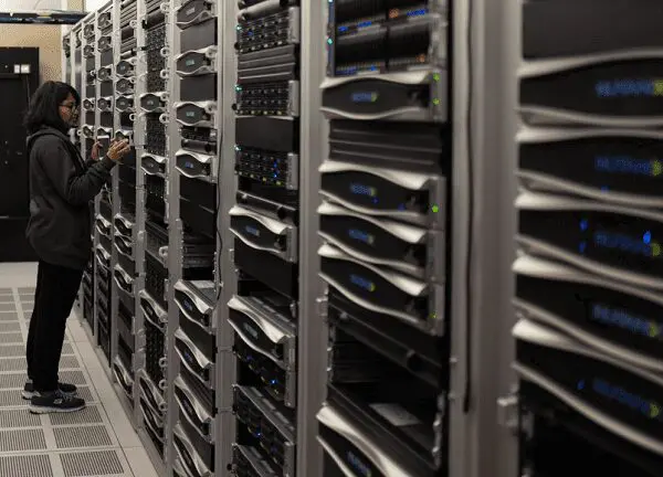 Suporte e manutenção de hardware nutanix hpe proliant 3 Nutanix Datacenter